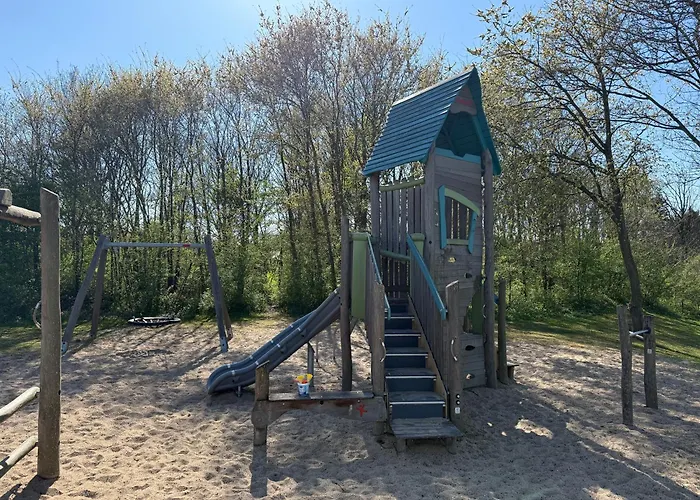 Sunny Escape Hoek Holland