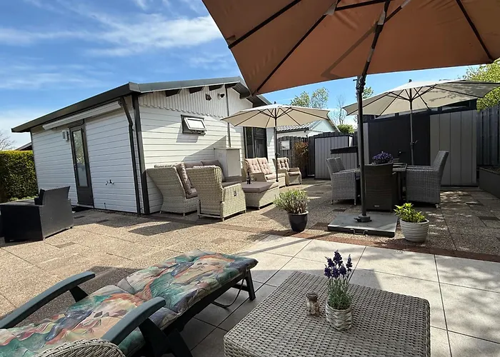 Sunny Escape Hoek Holland * Хук-ван-Холланд