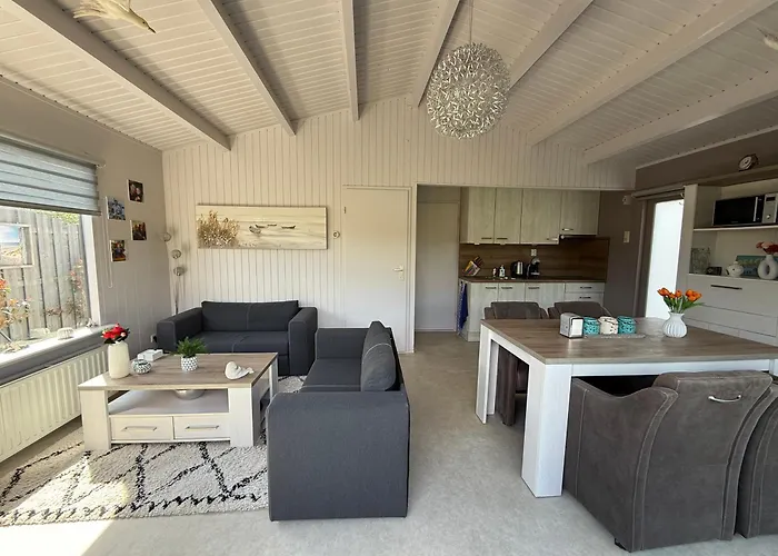 Дом отдыха Sunny Escape Hoek Holland Хук-ван-Холланд