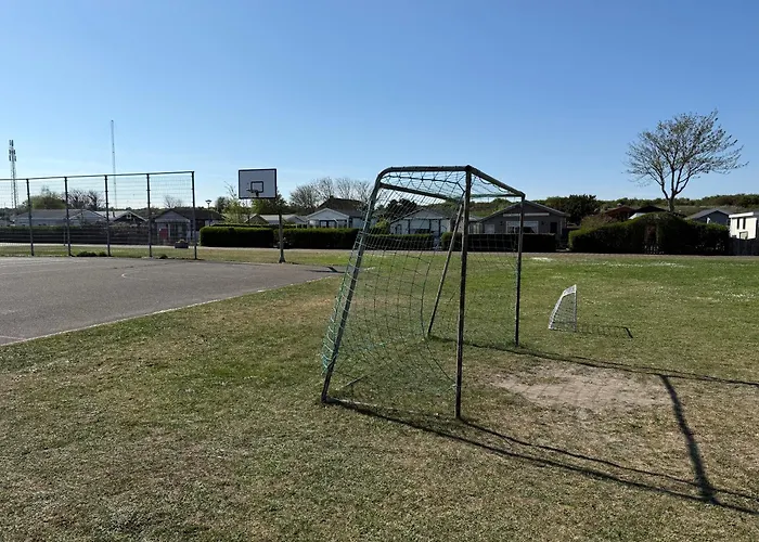 Sunny Escape Hoek Holland * Хук-ван-Холланд